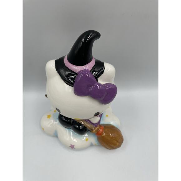 Hello Kitty Blue Sky Clayworks Halloween Flying Witch Figurine 23546 NEW! - Picture 4 of 6